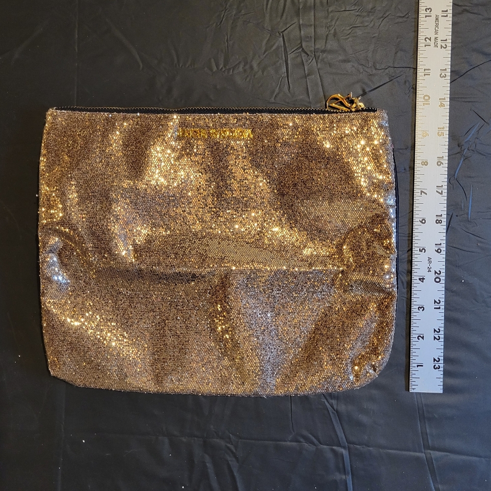 Victoria's Secret Gold Glitter Clutch Bag, Never Used! Beautiful.